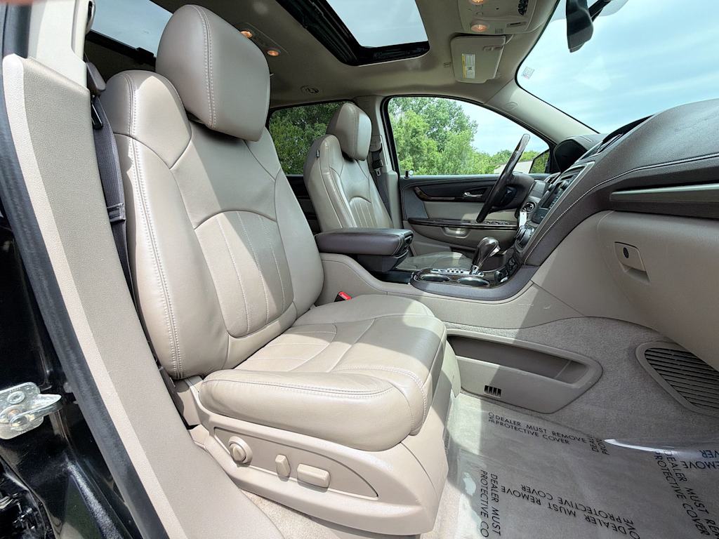 Thumbnail: 2016 GMC Acadia - 26