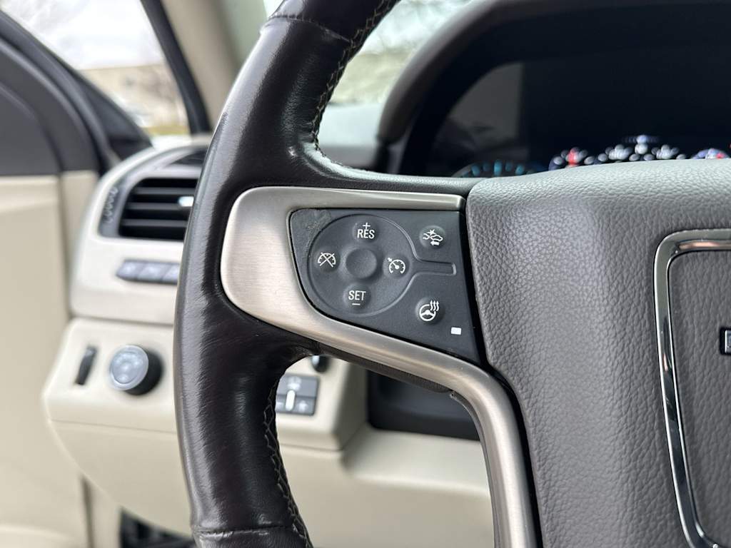 Thumbnail: 2020 GMC Yukon XL - 29