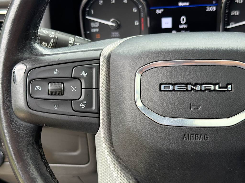 Thumbnail: 2021 GMC Yukon XL - 28