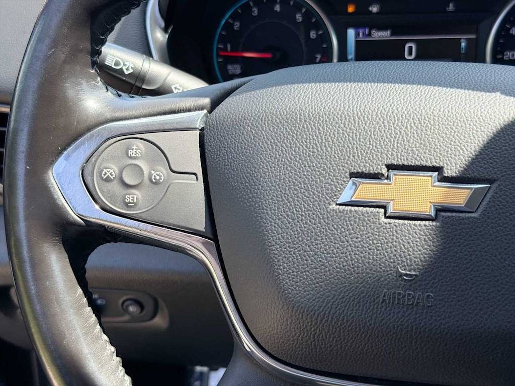 Thumbnail: 2019 Chevrolet Traverse - 26