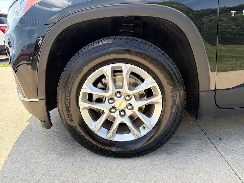 Thumbnail: 2019 Chevrolet Traverse - 6