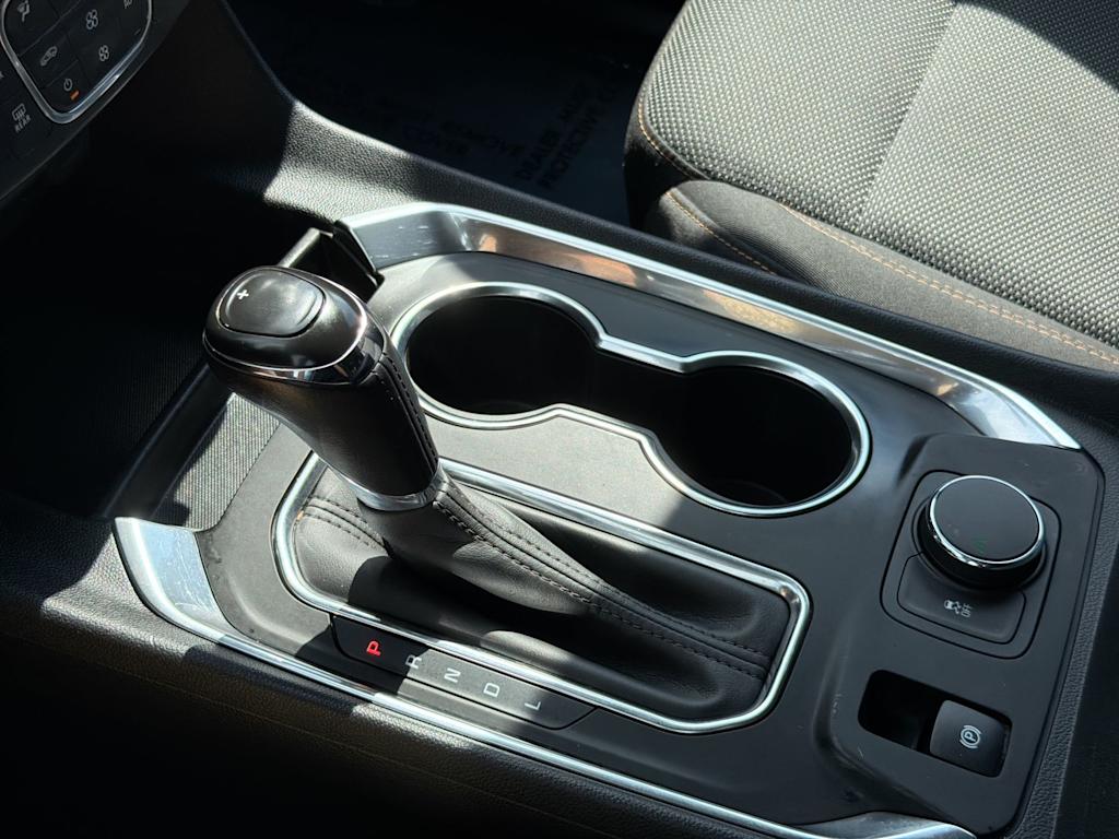 Thumbnail: 2019 Chevrolet Traverse - 14