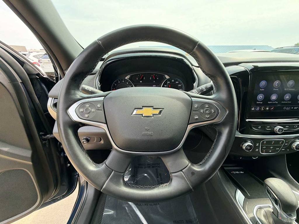 Thumbnail: 2023 Chevrolet Traverse - 8