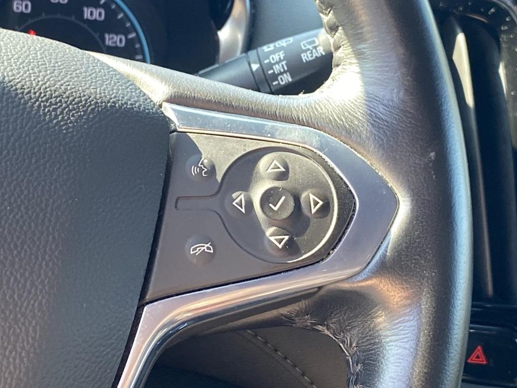 Thumbnail: 2022 Chevrolet Traverse - 28