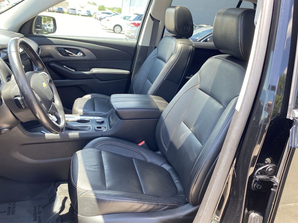 Thumbnail: 2019 Chevrolet Traverse - 10