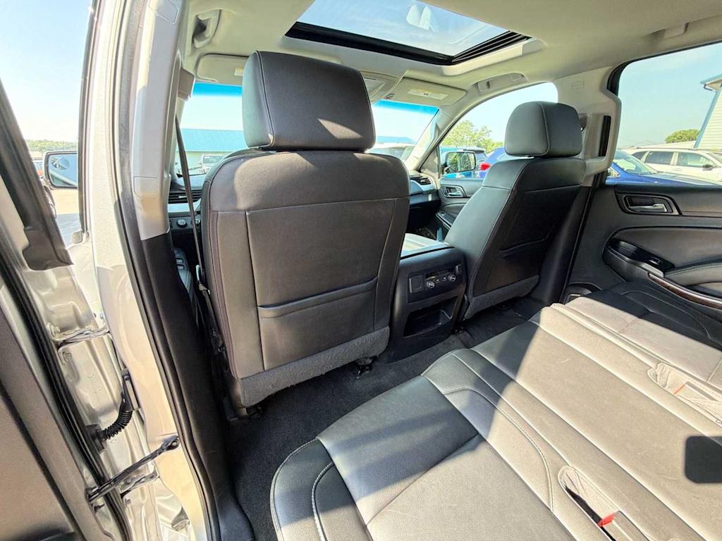 Thumbnail: 2017 Chevrolet Tahoe - 12