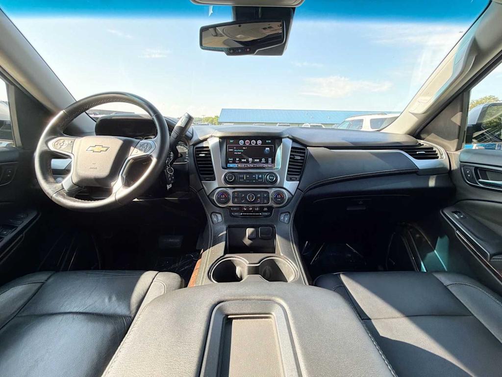 Thumbnail: 2017 Chevrolet Tahoe - 9