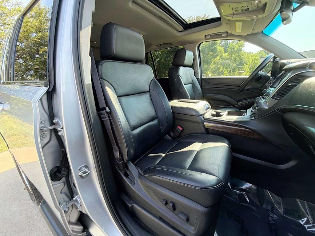 Thumbnail: 2017 Chevrolet Tahoe - 11