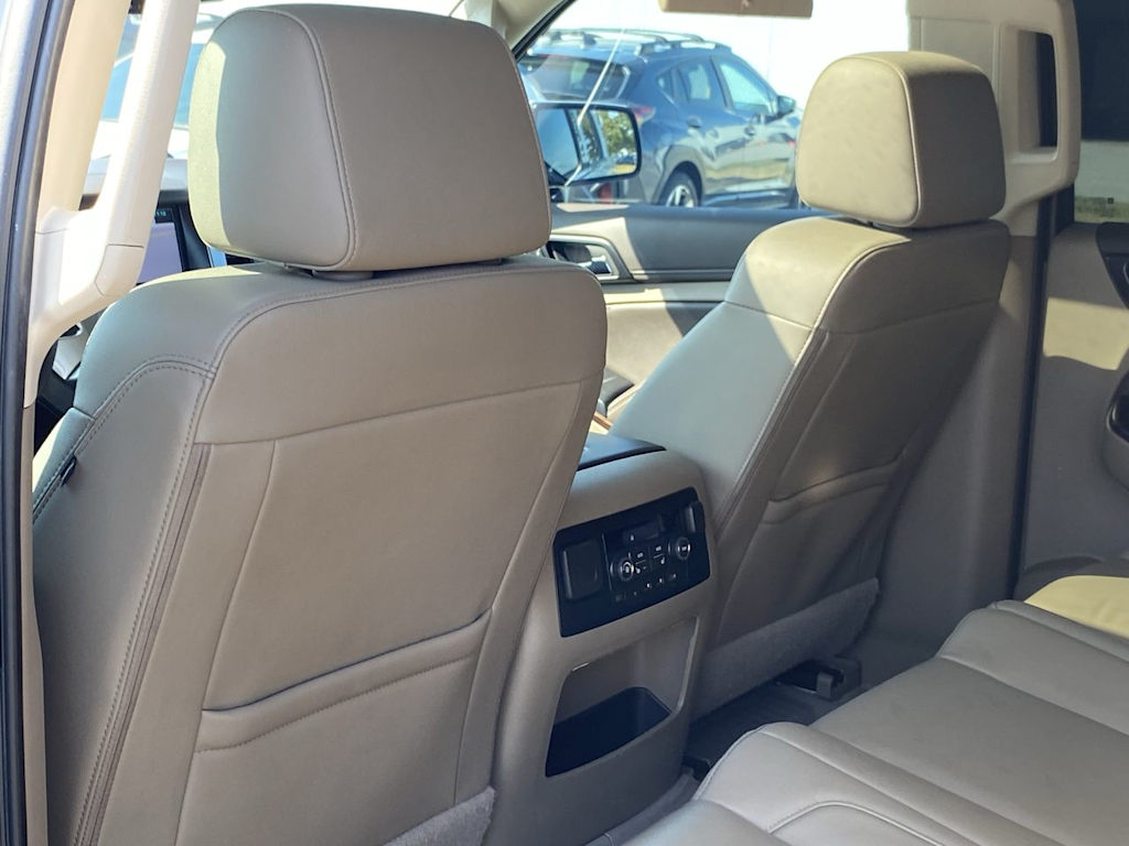 Thumbnail: 2020 Chevrolet Suburban - 11