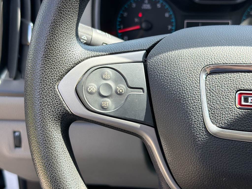 Thumbnail: 2017 GMC Canyon - 25