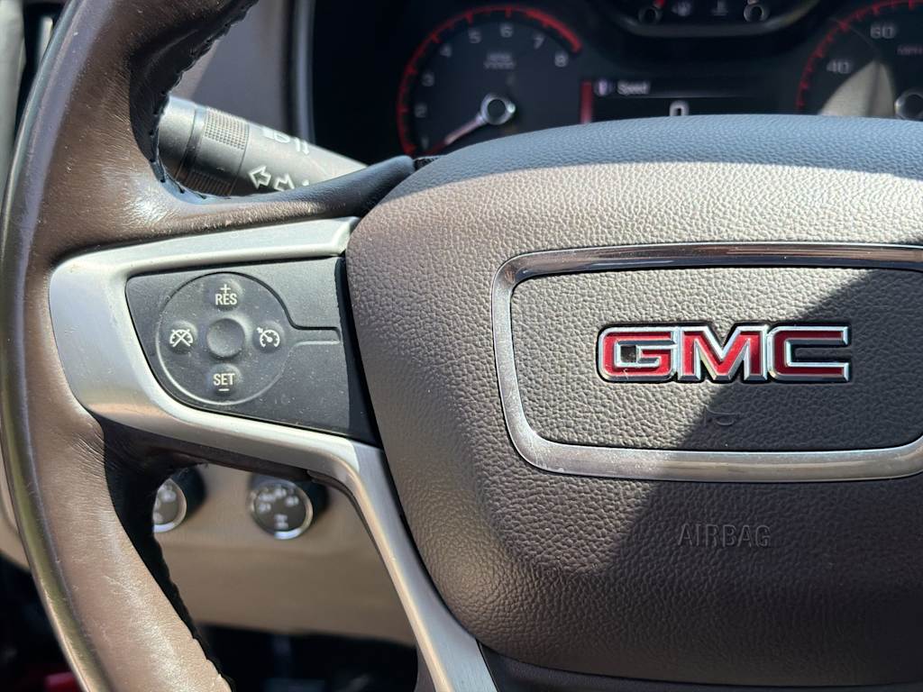 Thumbnail: 2015 GMC Canyon - 26