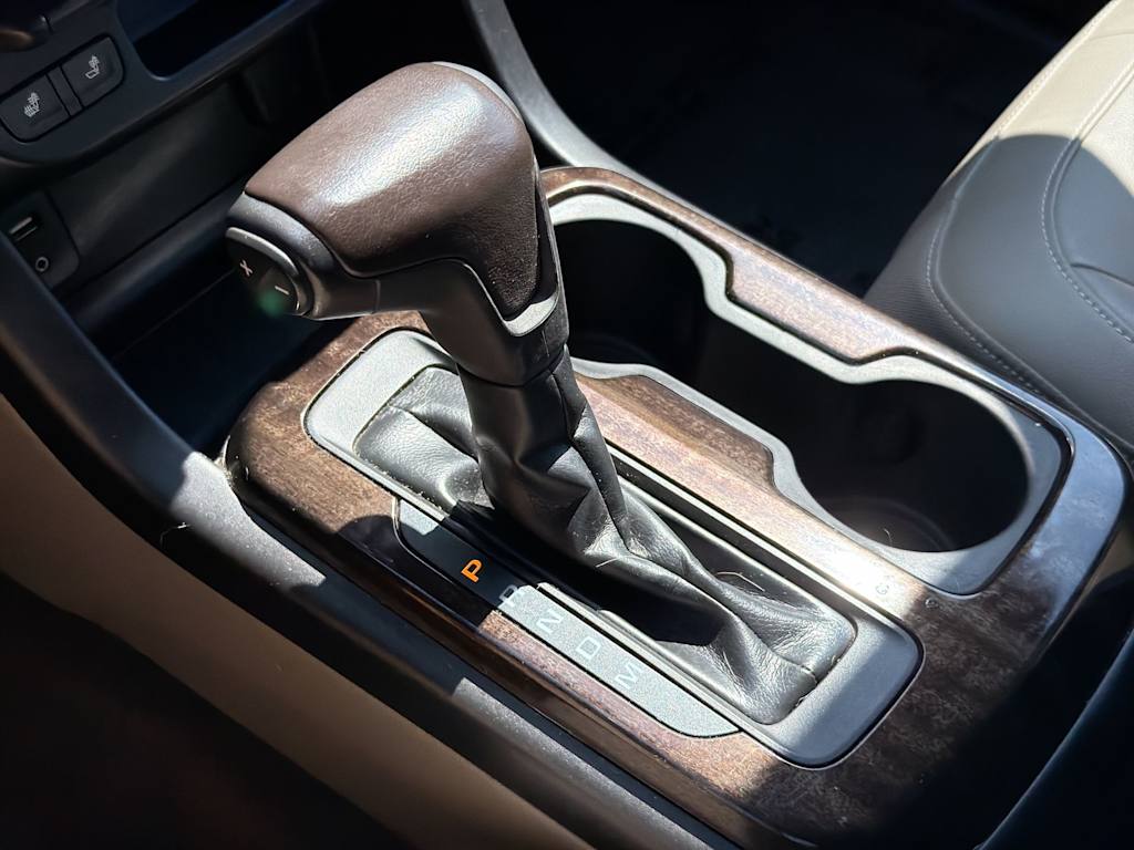 Thumbnail: 2015 GMC Canyon - 15