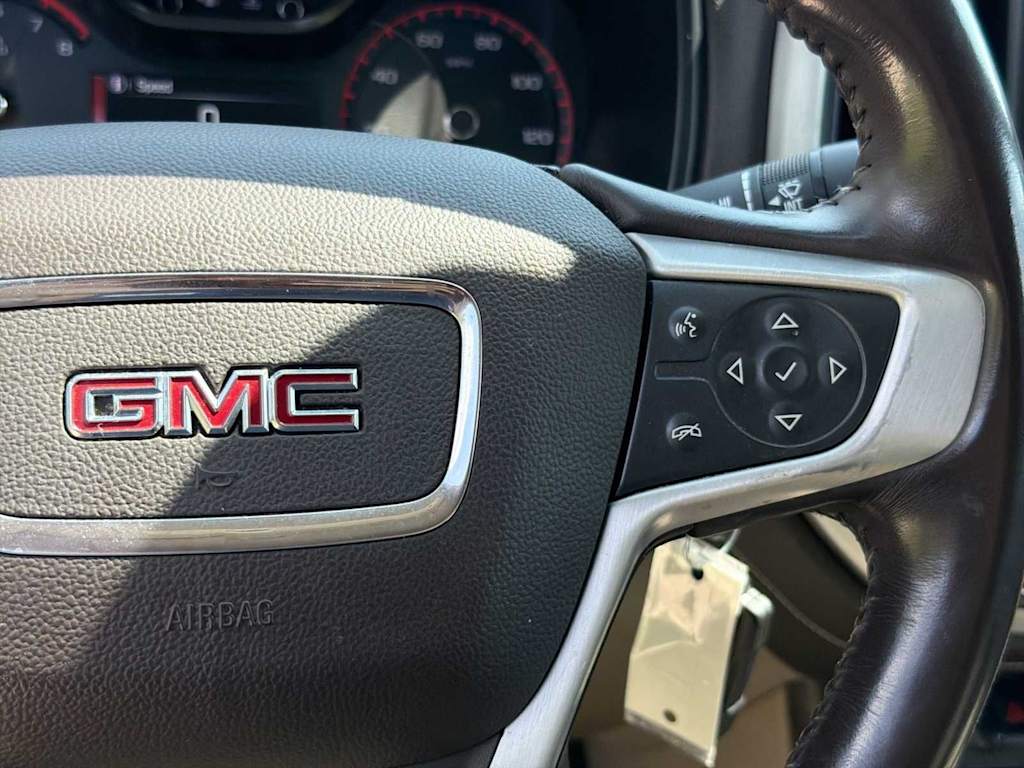 Thumbnail: 2015 GMC Canyon - 27