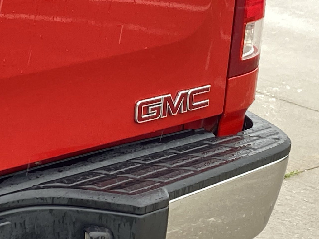 Thumbnail: 2011 GMC Sierra 1500 - 22