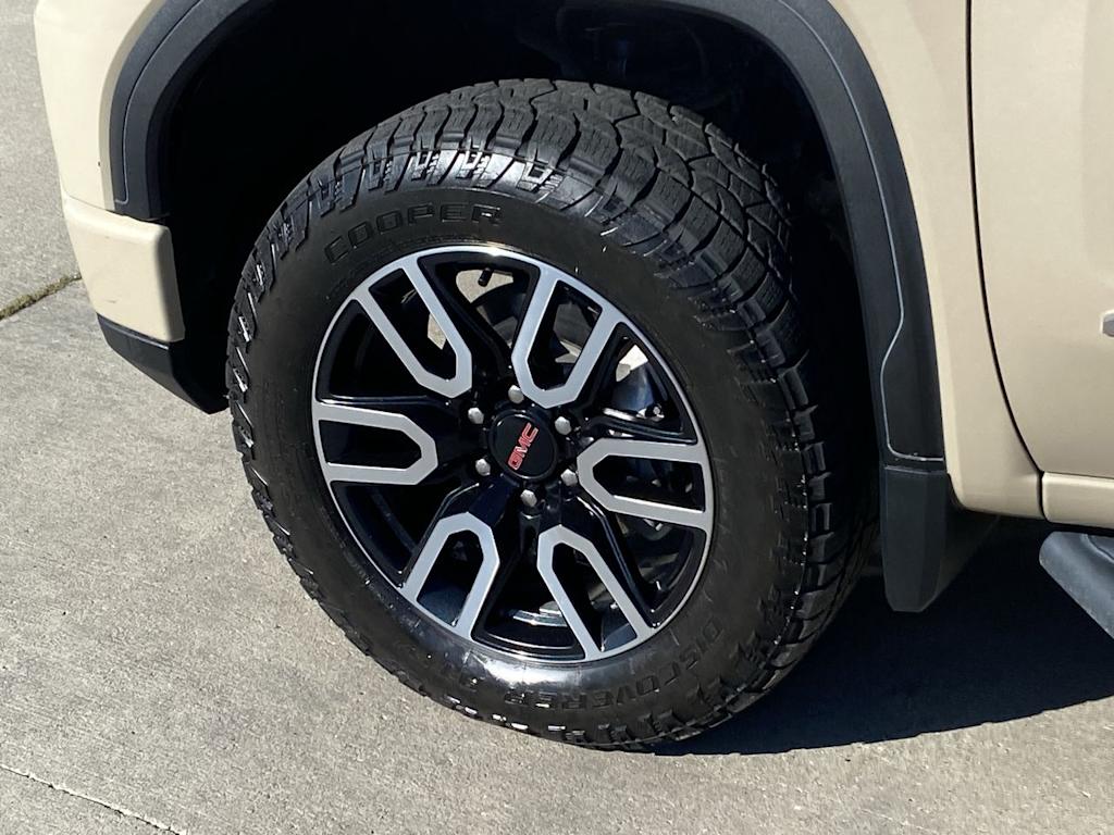 Thumbnail: 2023 GMC Sierra 1500 - 8