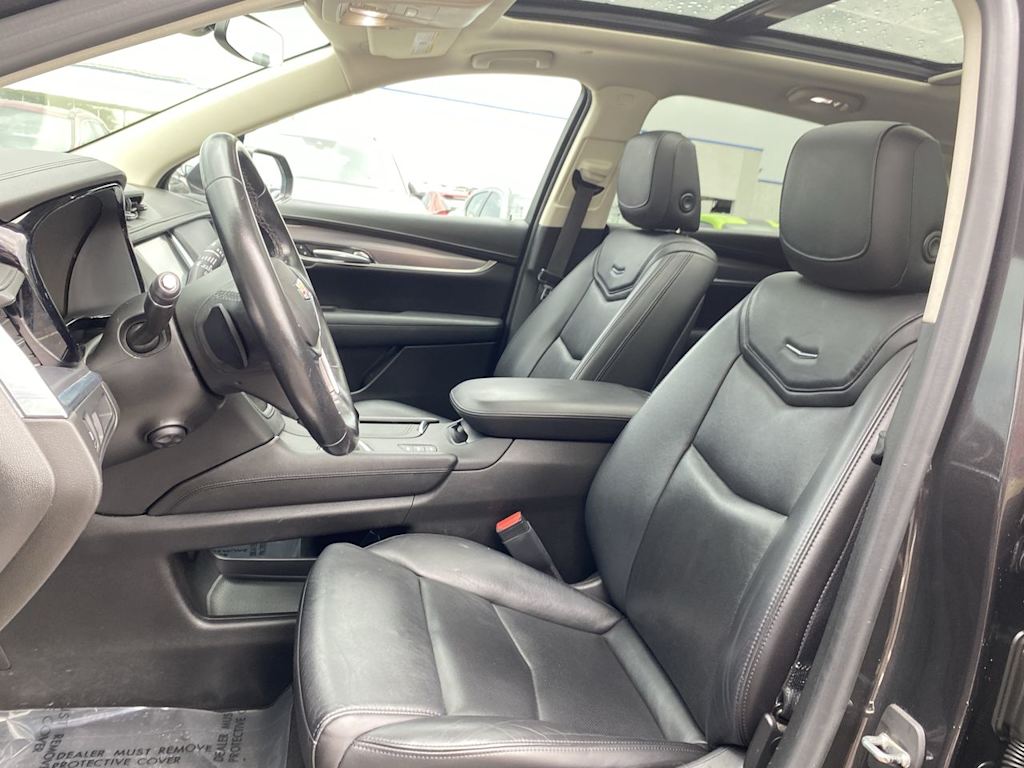 Thumbnail: 2019 Cadillac XT5 - 9