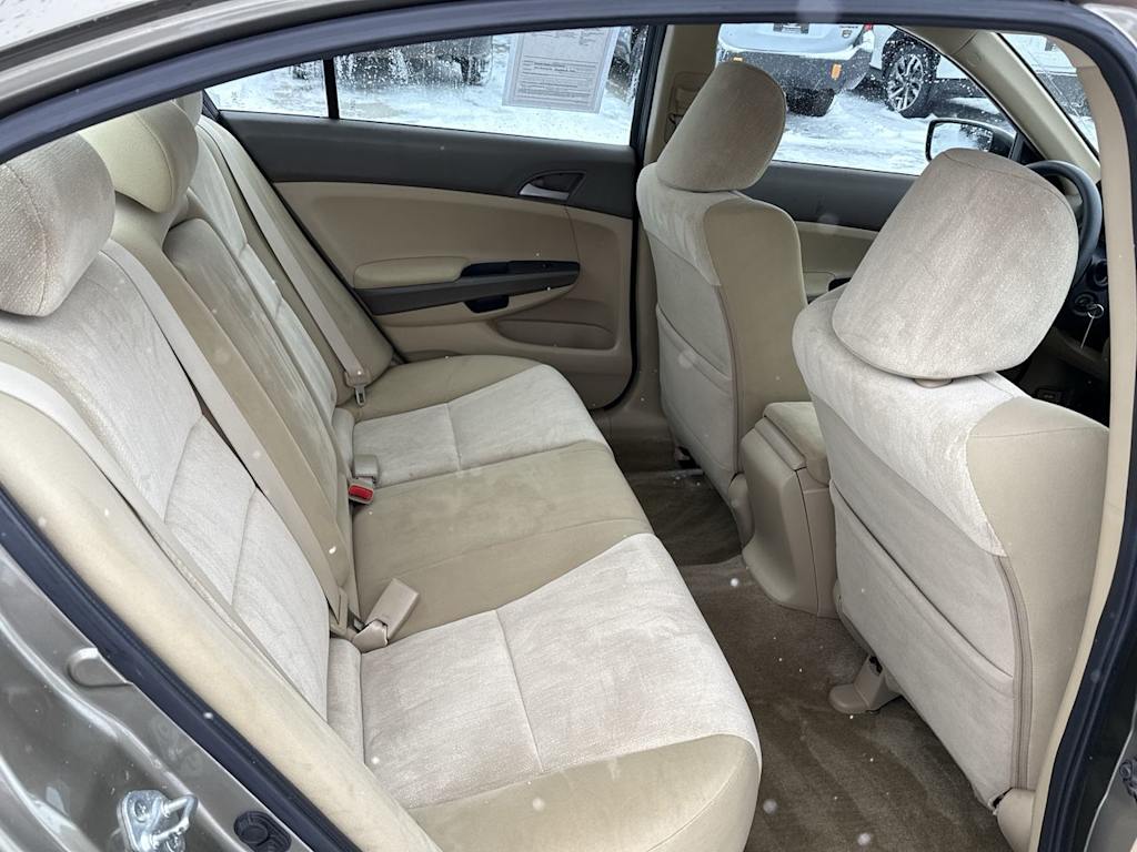 Thumbnail: 2010 Honda Accord - 26