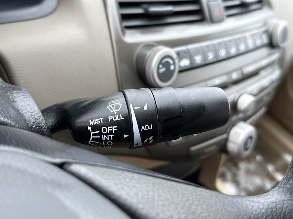 Thumbnail: 2010 Honda Accord - 14