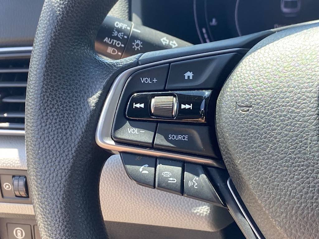 Thumbnail: 2018 Honda Accord - 26