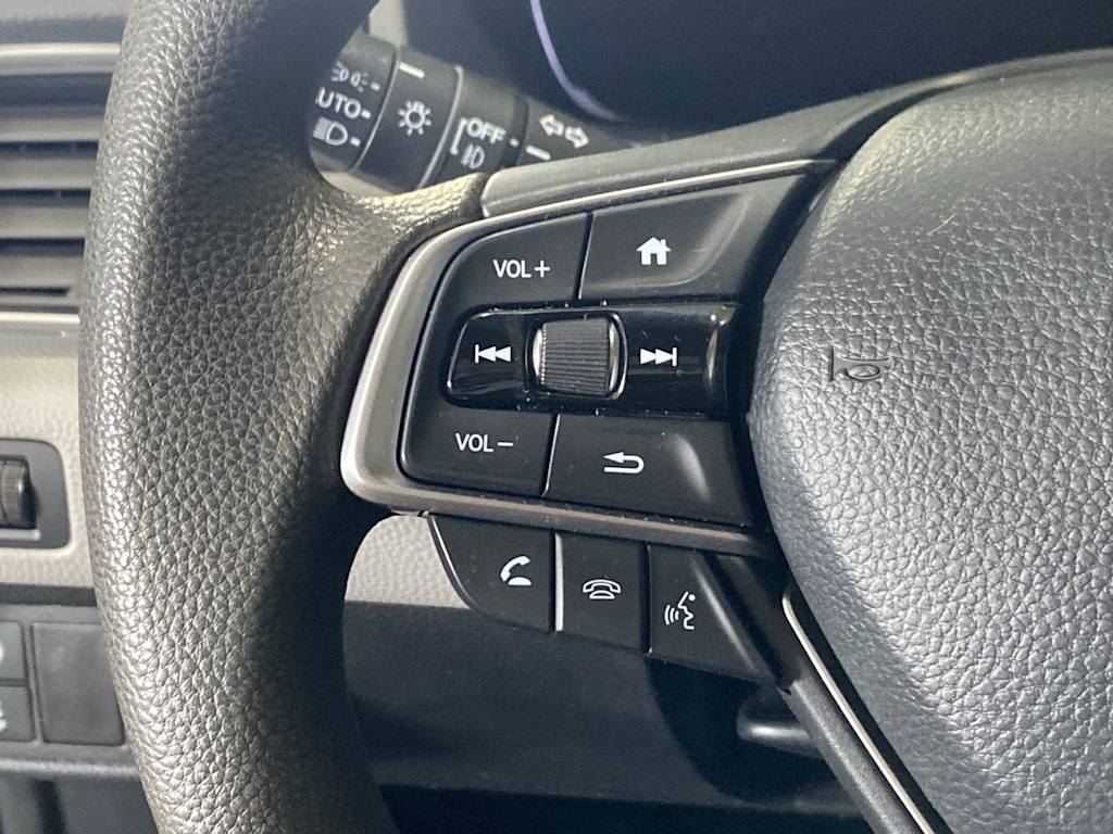 2020 Honda Accord EX 28