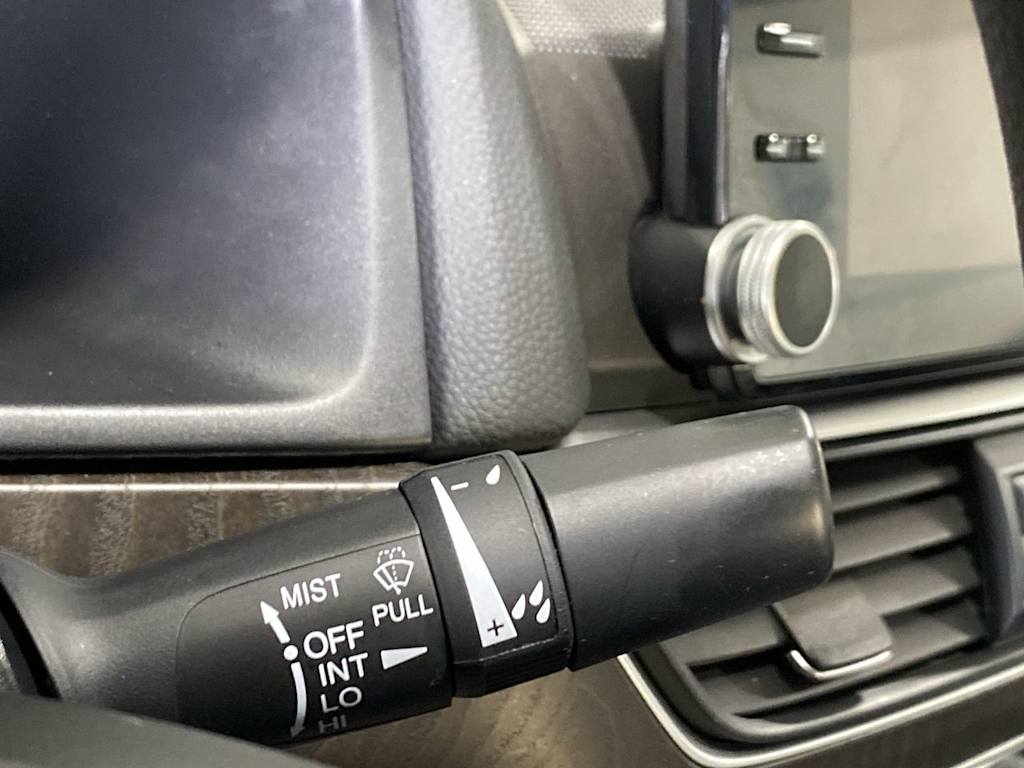 2020 Honda Accord EX 16