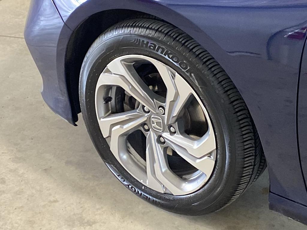 2020 Honda Accord EX 8