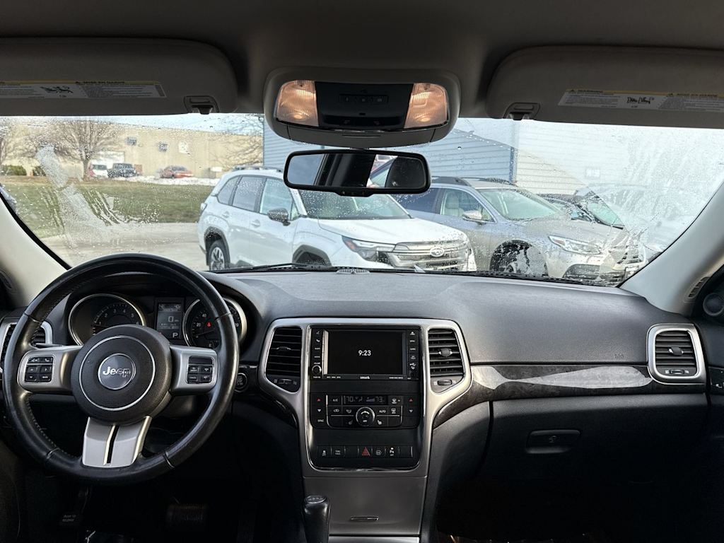 Thumbnail: 2011 Jeep Grand Cherokee - 10