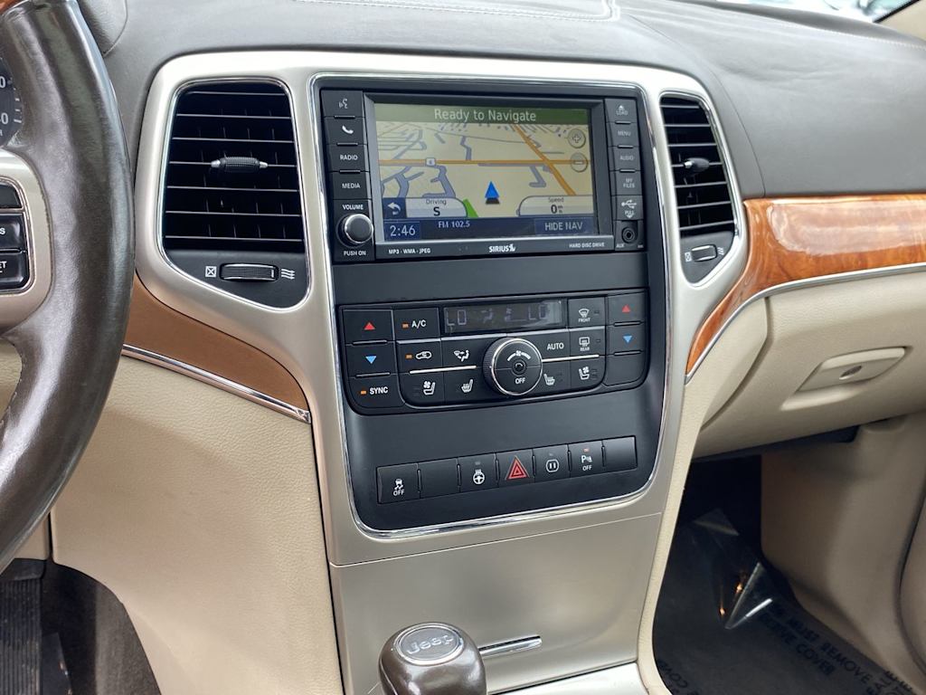 Thumbnail: 2011 Jeep Grand Cherokee - 13