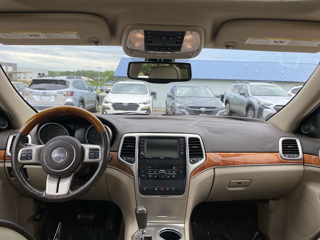 Thumbnail: 2011 Jeep Grand Cherokee - 8