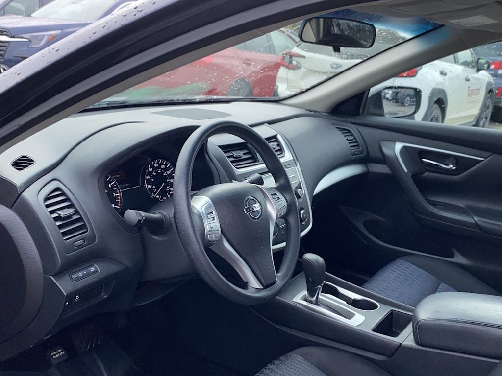 Thumbnail: 2016 Nissan Altima - 2