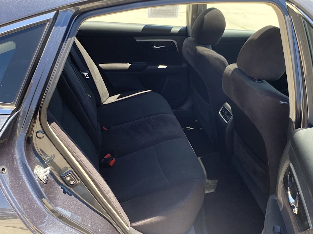 Thumbnail: 2013 Nissan Altima - 28