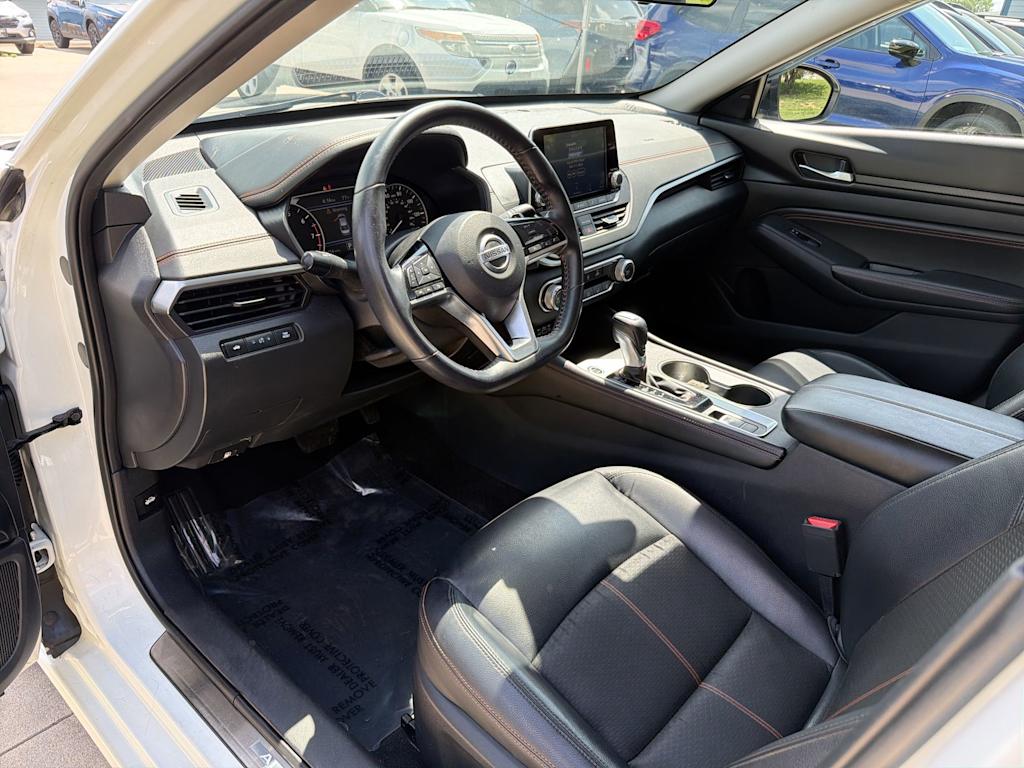Thumbnail: 2020 Nissan Altima - 2