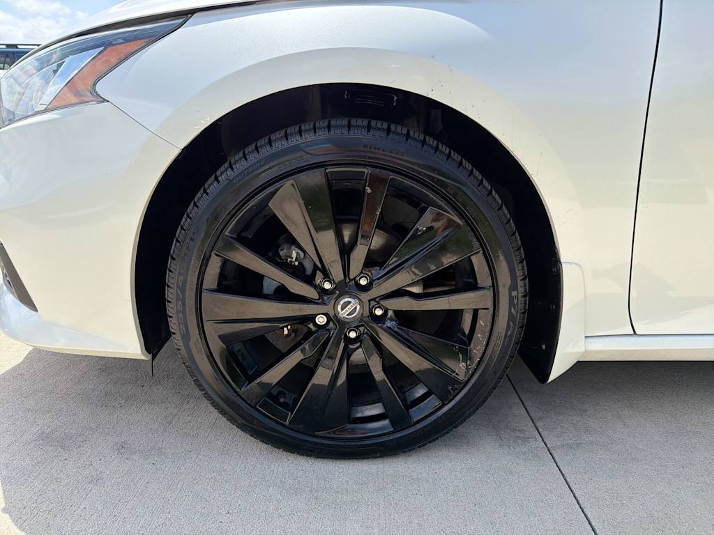 Thumbnail: 2020 Nissan Altima - 7