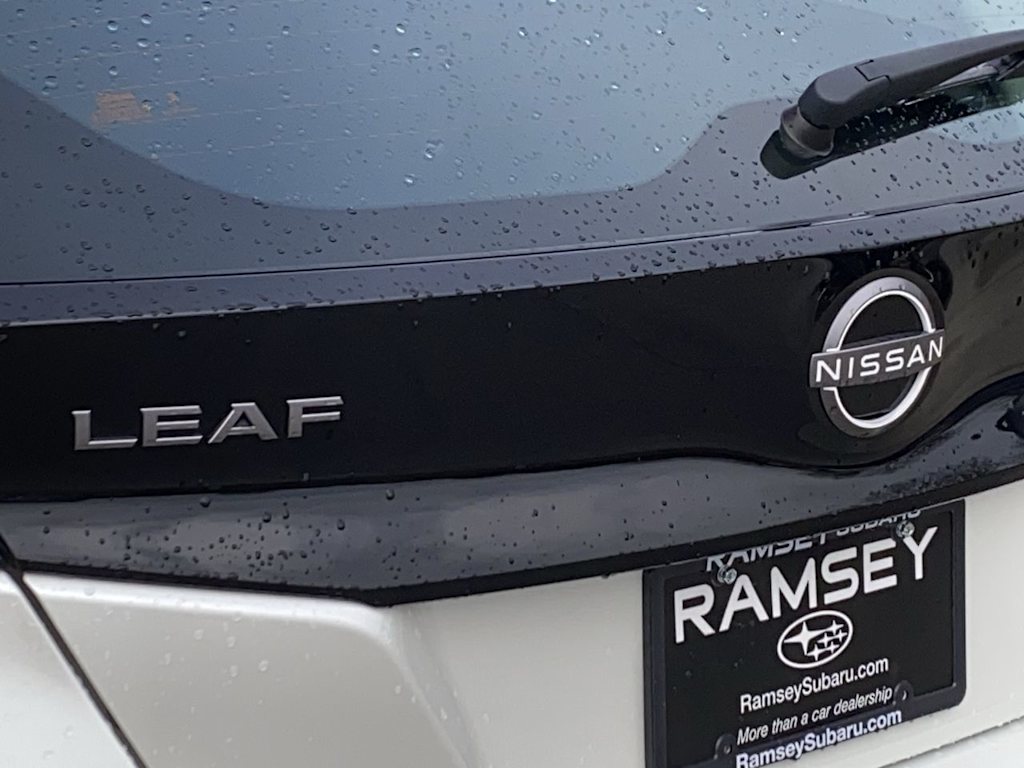 Thumbnail: 2024 Nissan Leaf - 24