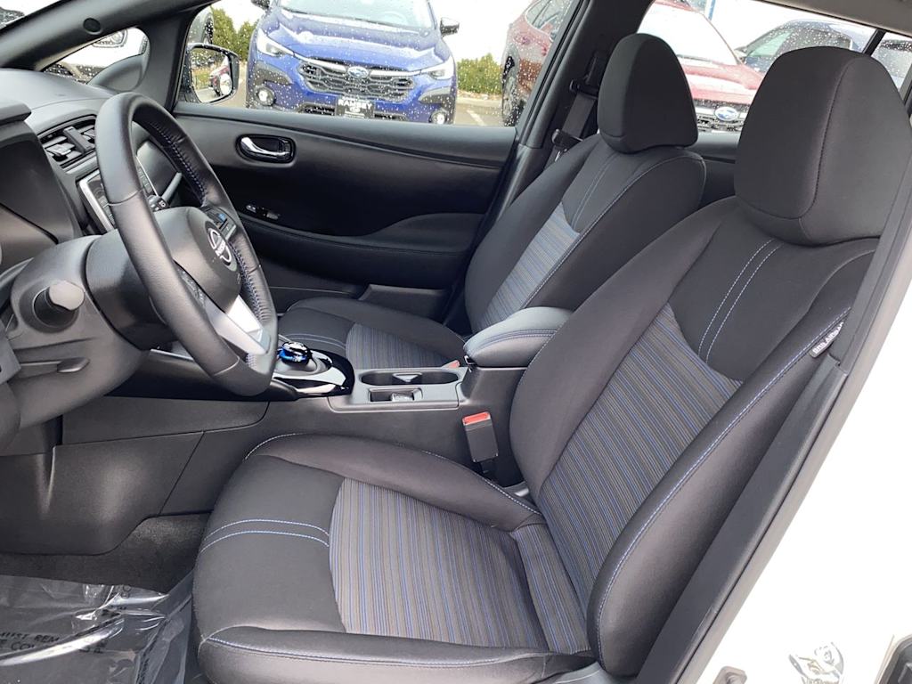 Thumbnail: 2024 Nissan Leaf - 10