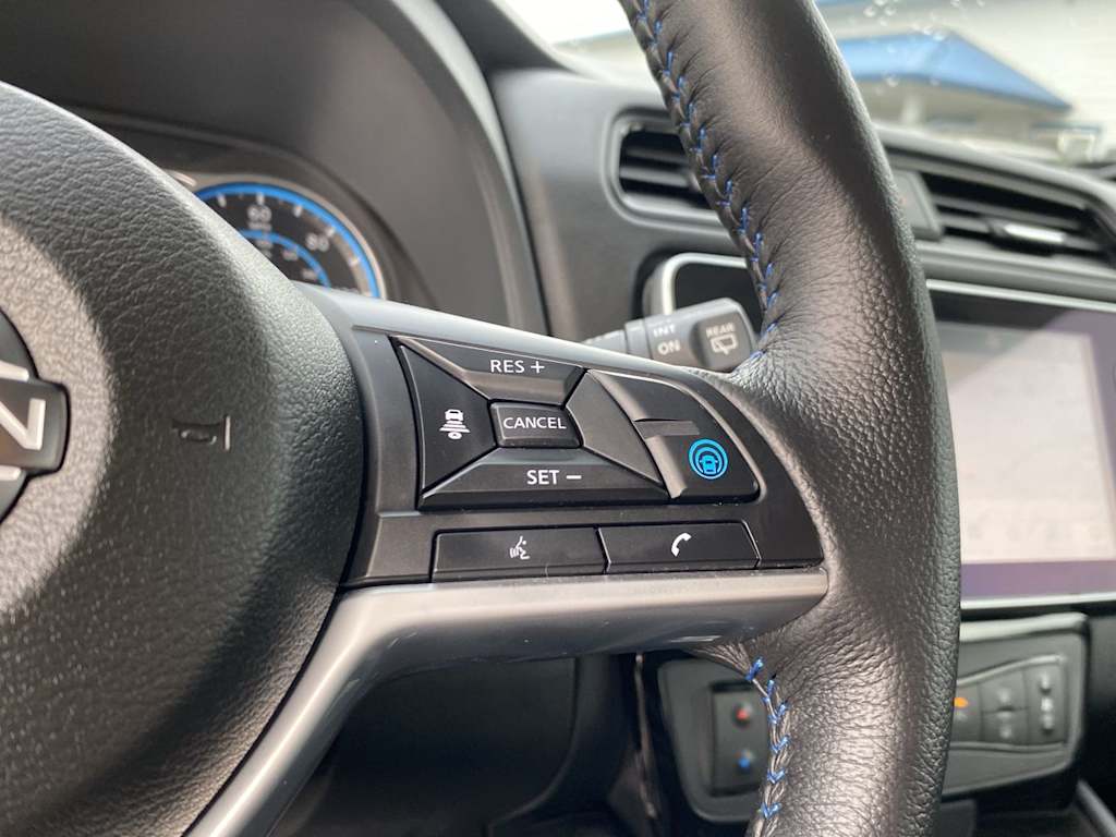 Thumbnail: 2024 Nissan Leaf - 29