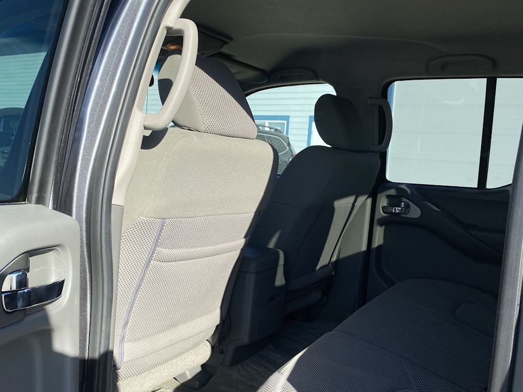 Thumbnail: 2016 Nissan Frontier - 12