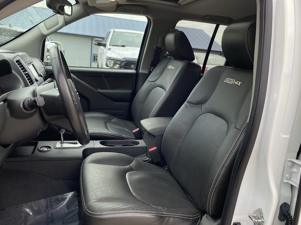 Thumbnail: 2020 Nissan Frontier - 10