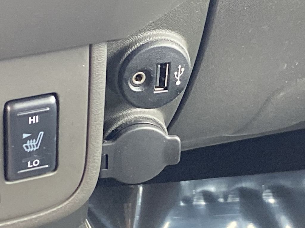 Thumbnail: 2020 Nissan Frontier - 35