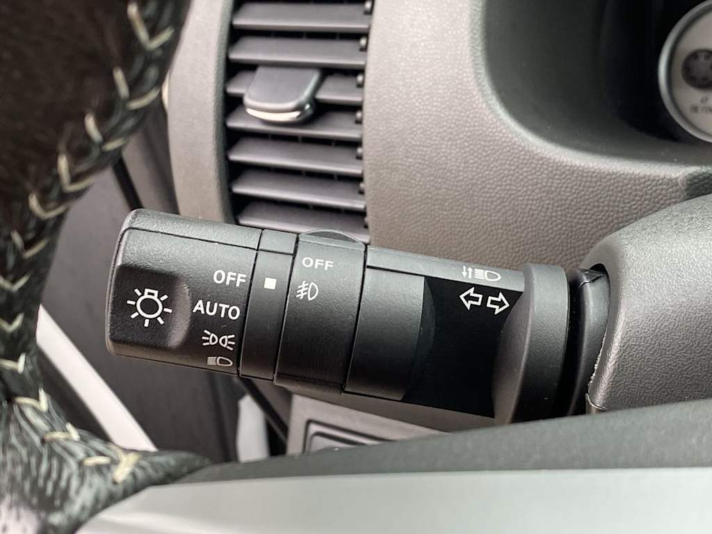 Thumbnail: 2020 Nissan Frontier - 31