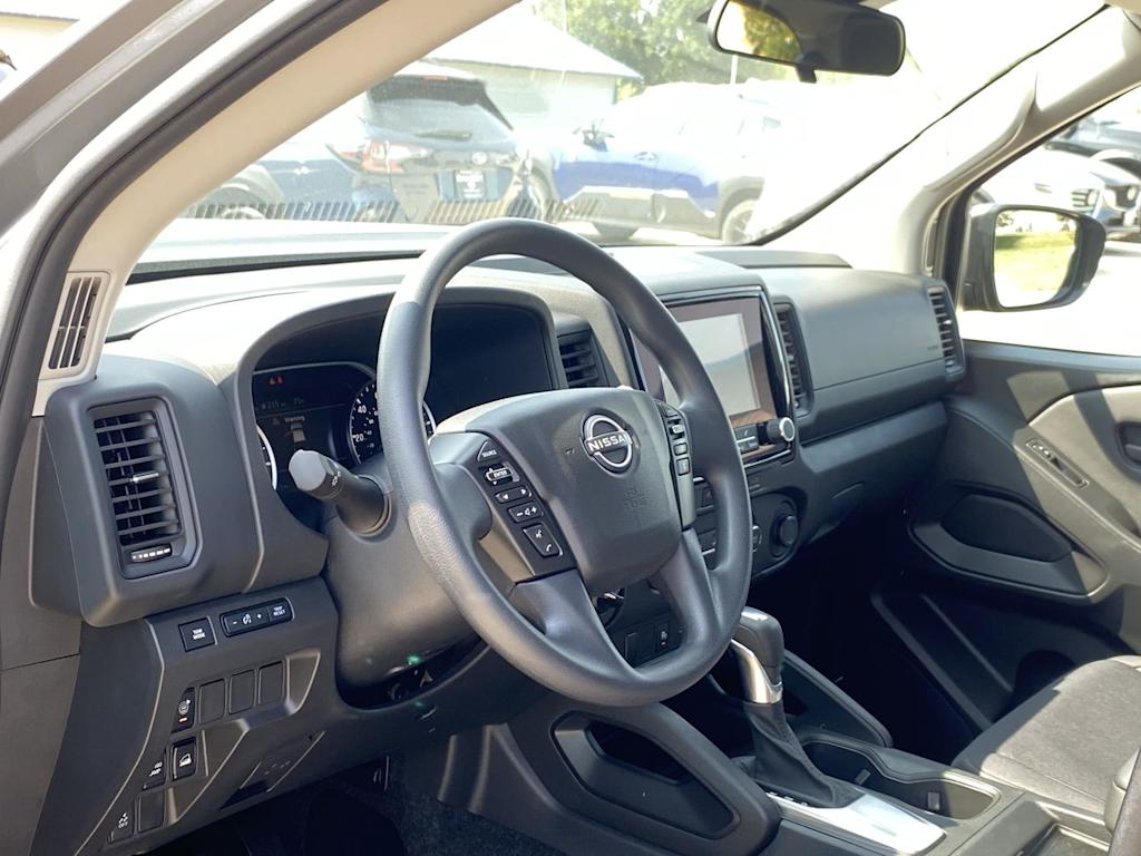 Thumbnail: 2024 Nissan Frontier - 2