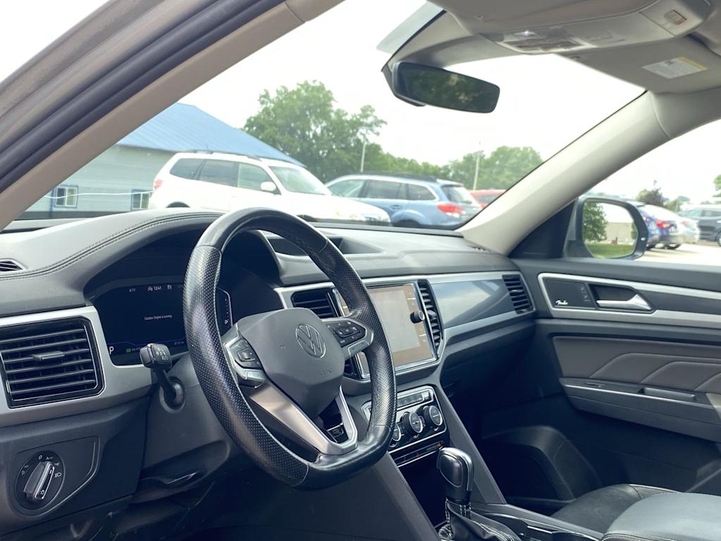 2021 Volkswagen Atlas SEL 2