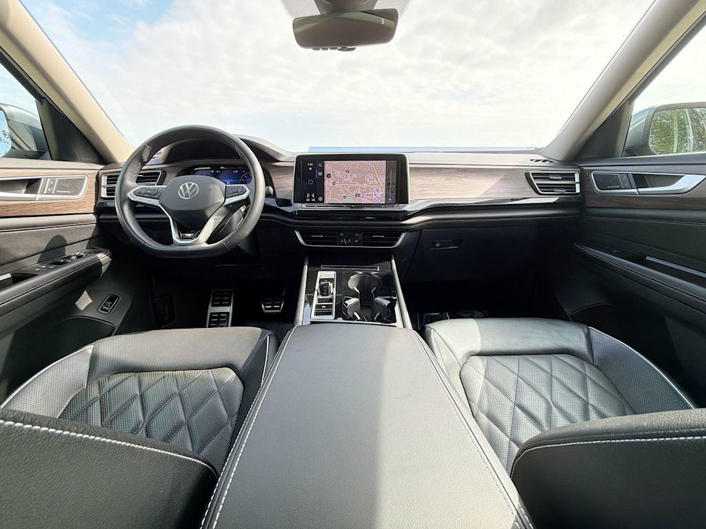 Thumbnail: 2024 Volkswagen Atlas - 10