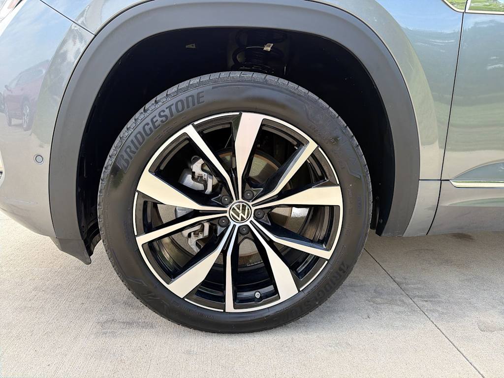 Thumbnail: 2024 Volkswagen Atlas - 8