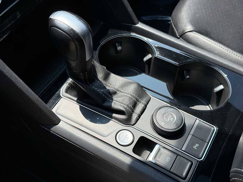 Thumbnail: 2022 Volkswagen Atlas - 14