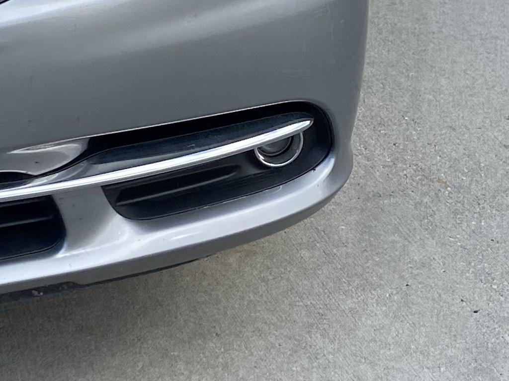 Thumbnail: 2016 Chrysler Town & Country - 6
