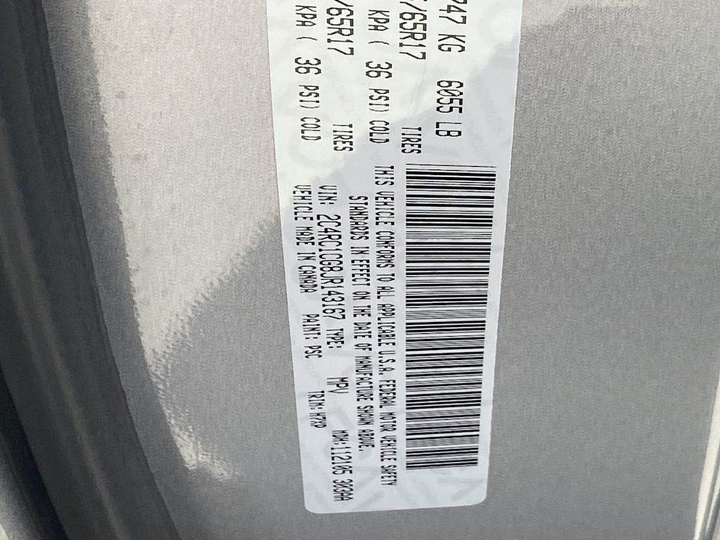2018 Chrysler Pacifica LX 19