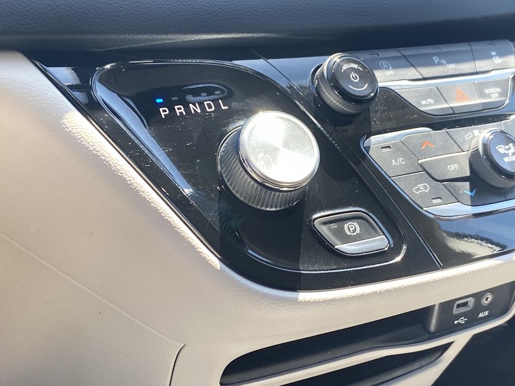 2018 Chrysler Pacifica LX 15