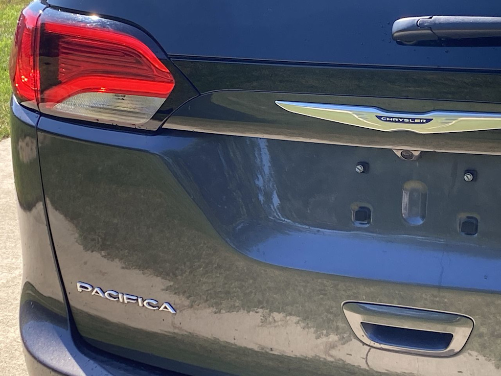 Thumbnail: 2020 Chrysler Pacifica - 24