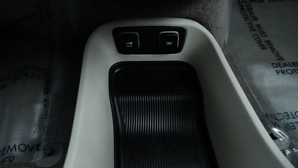 Thumbnail: 2019 Chrysler Pacifica - 35